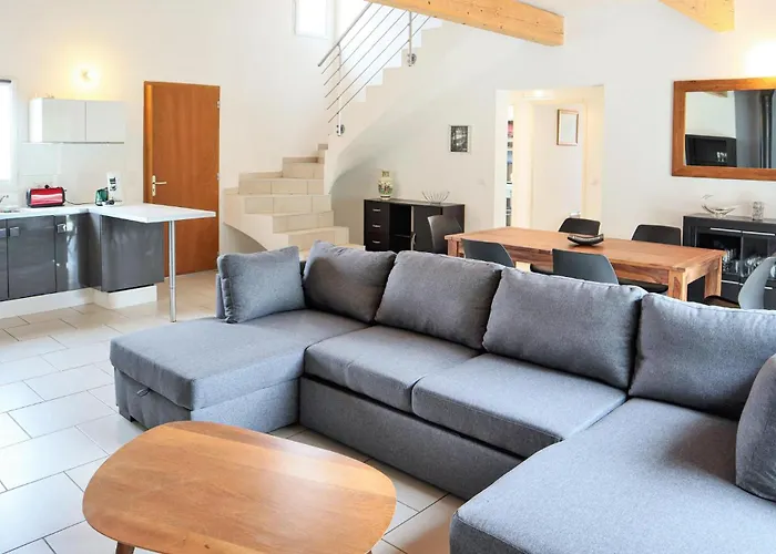 Stunning In بيت للعطل نيم